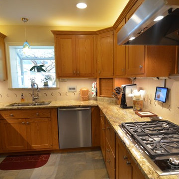 Westbury - Spellman Kitchen, 2 Baths, Study