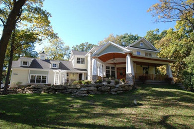 Craftsman exterior home idea in Chicago