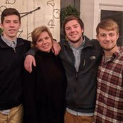 Mary Hills foto