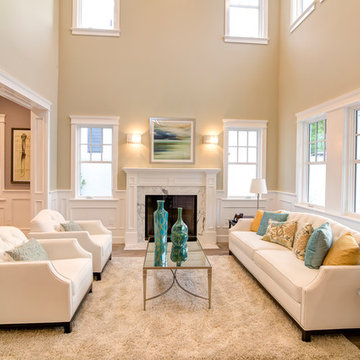 Traditional Living Room