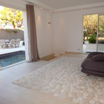 Projet de rénovation de villa et création d'un Pool-house zen ouvert sur piscine