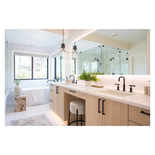 Bellevue | Modern Home - Contemporary - Bathroom - Seattle - by Heiser ...