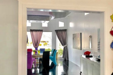 Inspiration for a contemporary living room remodel in Chicago