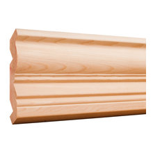 crown molding, chair rail