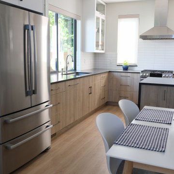 Contemporary Home Renovation in North Vancouver