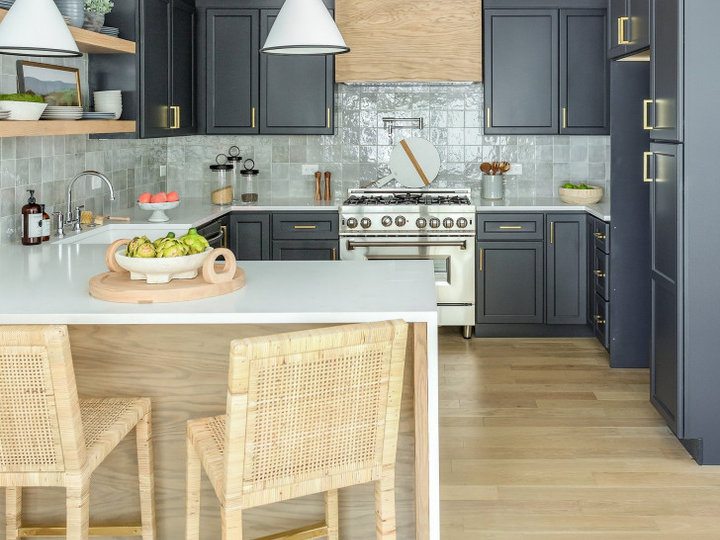 Dining - Beach Style Kitchen