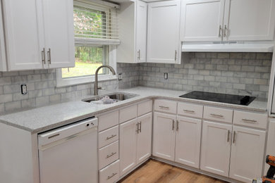 Kitchen - kitchen idea in Other