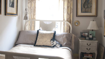 bed with custom hamper/bench