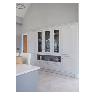 Mrs Stapleton - Contemporary - Other - by Savvy Kitchens | Houzz IE