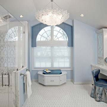 ELEGANT WHITE MASTER BATH