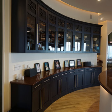 CabinetMakers - Curved Wall