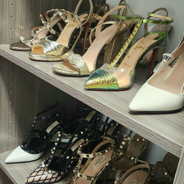 Closet Organizing - Walk-in Closet