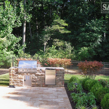 Outdoor Kitchens and Fireplaces