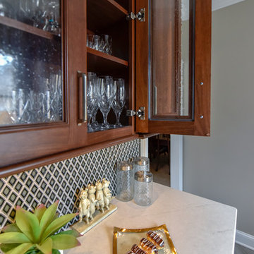 Warm Walnut Kitchen & Laundry