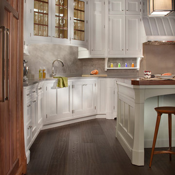 Ruskin by Rutt HandCrafted Cabinetry