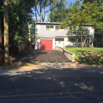 Parged Block Wall in Bethesda Capped With 2 Inch Thermal Cut Flagstone