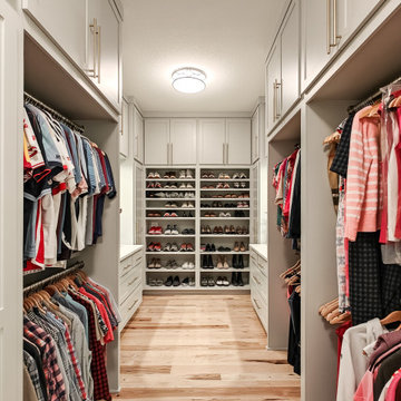 Leawood Primary Suite