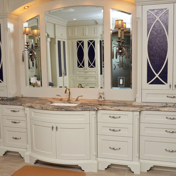 African Fantasy Master Bath