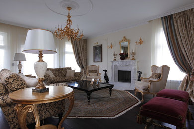 This is an example of a traditional living room in Moscow.