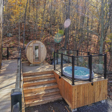 Round Open Space Pod Sauna & Jacuzzi by Lofty Pods #prefabhomes