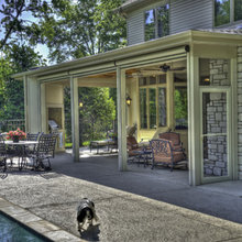 retractable screen