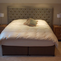 Solid Oak & Pippy Oak Bedroom Furniture - Bedroom Furniture Sets