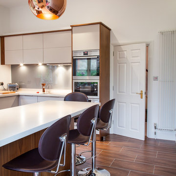 Grey Lay-on Flat Door Kitchen