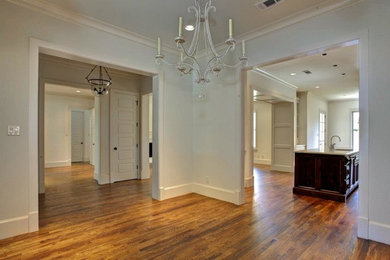 Inspiration for a timeless dining room remodel in Dallas