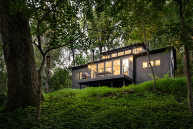 Example of a mountain style exterior home design in Baltimore
