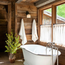 Cabin Vintage Bath