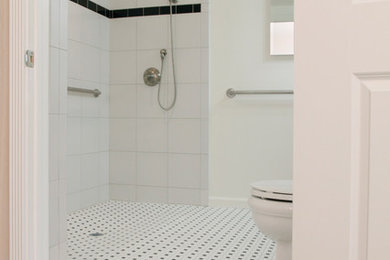 Bathroom - contemporary bathroom idea in San Francisco