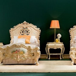 Silik - Platform Beds
