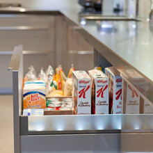 kitchen cabinet
