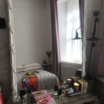 Studio apartment , NYC.