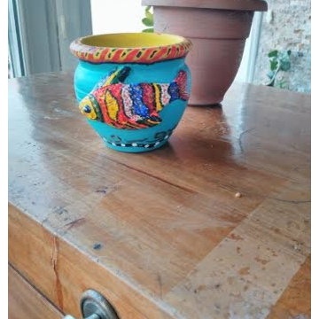 terracotta pots and outdoor plaster ornated planters