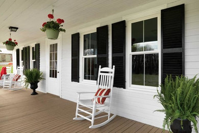 Farmhouse exterior home photo in Detroit