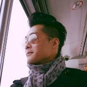 Aaron Tam's photo