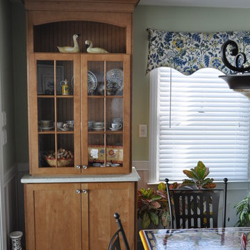 Waterfront Kitchen with Seaglass Island