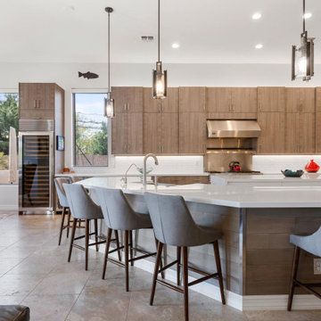 Spacious Modern Kitchen