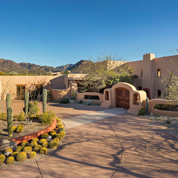 Quintessential Arizonan Territorial Estate