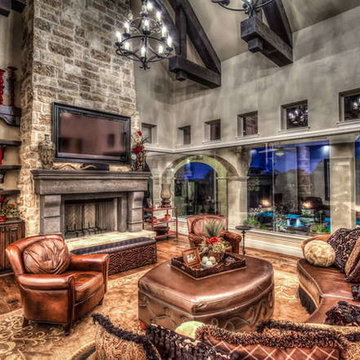 Hill Country Tuscan Home with Courtyard