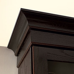 Contemporary Crown Molding - Kitchen Cabinetry