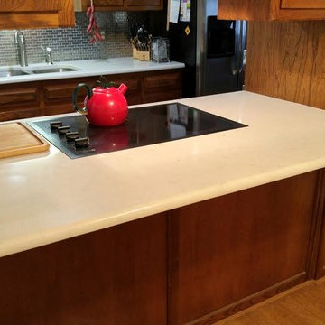 London Grey Caesarstone with Stainless Steel Backsplash