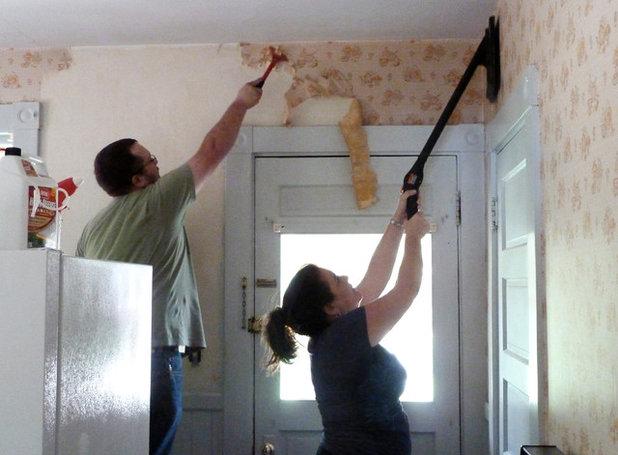 Why Not Remove Your Wallpaper This Weekend?