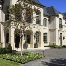EXTERIOR STYLE