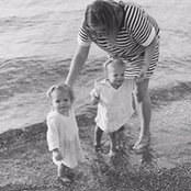 Hallie Nester's photo
