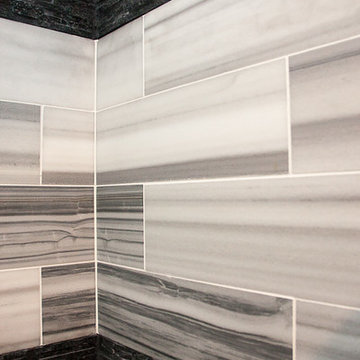 Heights Metro White Bathroom