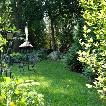 Rustic Peastone Patio & Garden - World's End, Hingham