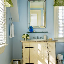 cottage bathroom