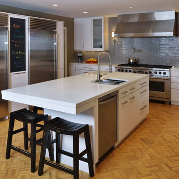 Contemporary Memorial Kitchen & Bar